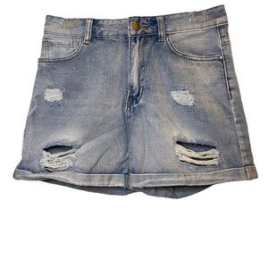 Light Wash Ripped Detail Cuffed Denim Shorts